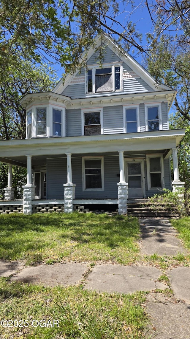114 S Pennsylvania St, Webb City, MO 64870 - view of front of home with covered porch