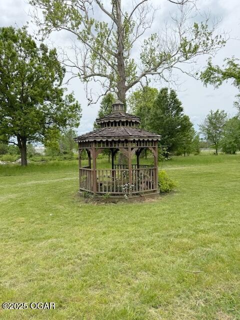 view of yard featuring a gazebo