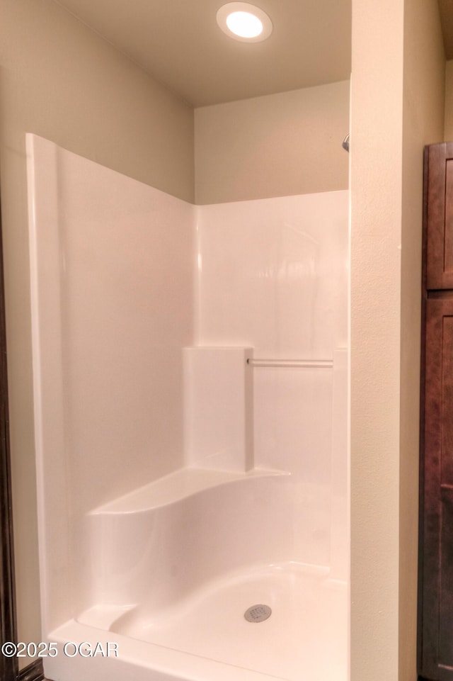 bathroom featuring a shower