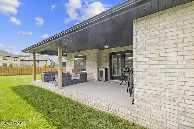 1528 N Edgemont Cir, Springfield, MO 65802 - view of patio / terrace featuring an outdoor hangout area and a ceiling fan