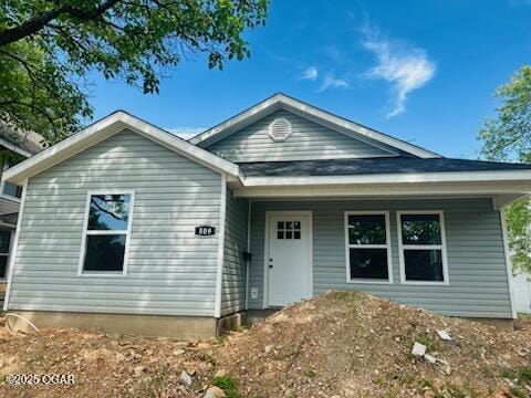 509 N Byers Ave, Joplin, MO 64801 - ranch-style house featuring covered porch
