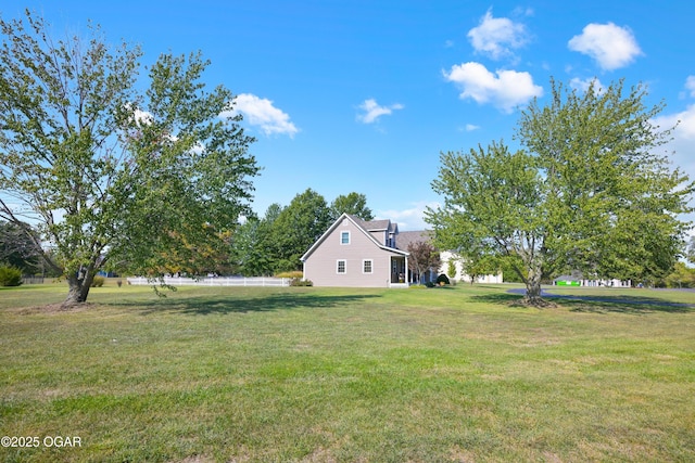 1617 Alexandra Dr, Carthage, MO 64836 - view of grassy yard