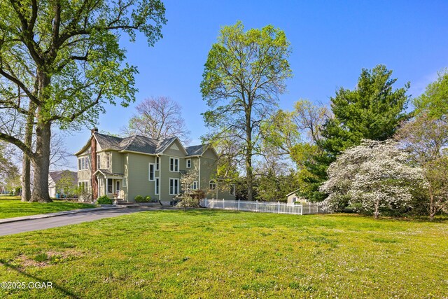 view of property exterior