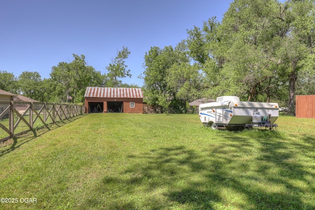 1912 N Duquesne Rd, Joplin, MO 64801 - view of yard featuring a pole building