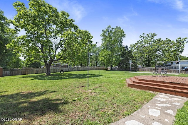 103 E Mockingbird Ln, Crane, MO 65633 - view of yard featuring a deck