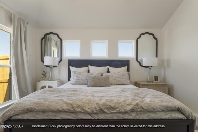 1713 E White Oak St, Joplin, MO 64801 - bedroom featuring vaulted ceiling