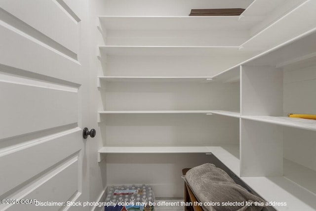 1713 E White Oak St, Joplin, MO 64801 - view of pantry