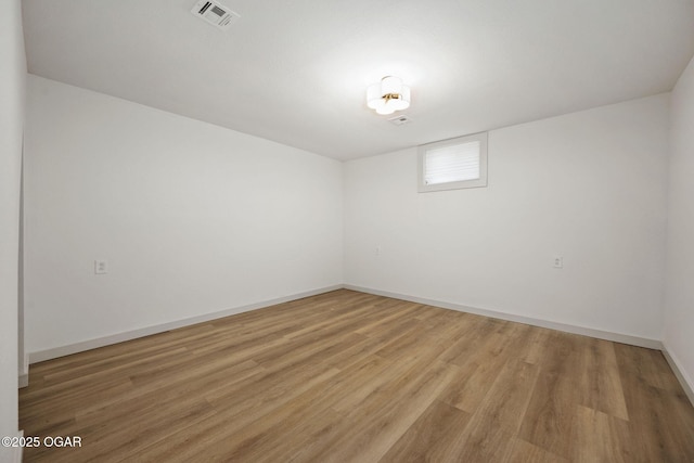 2716 E 14th St, Joplin, MO 64801 - unfurnished room with light wood-type flooring and baseboards