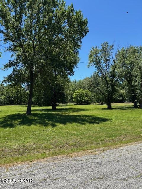 215 S Wyandotte, Baxter Springs, KS 66713