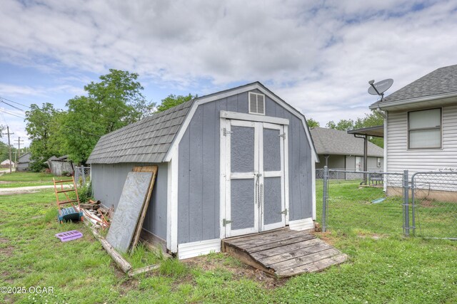 610 N Madison St, Webb City, MO 64870 - view of shed