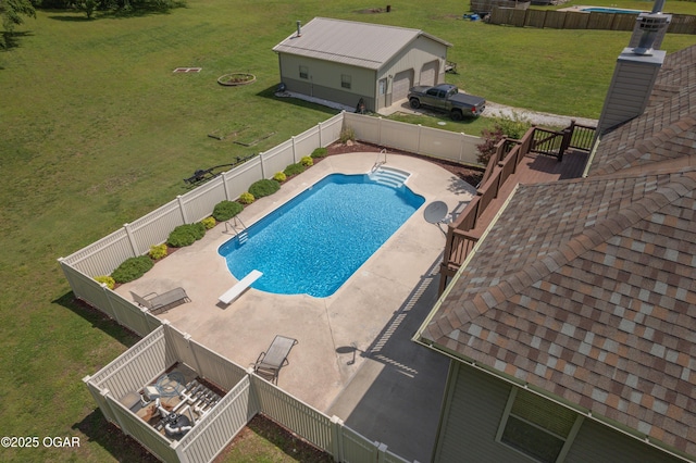 20951 Jasmine Ln, Webb City, MO 64870 - view of swimming pool featuring a diving board and a patio area