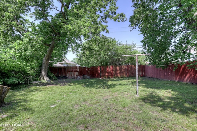 514 S Brownell Ave, Joplin, MO 64801 - view of yard