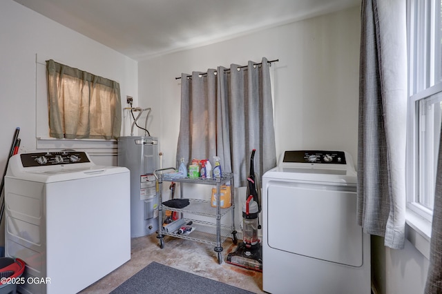 514 S Brownell Ave, Joplin, MO 64801 - laundry area featuring water heater and washer and clothes dryer