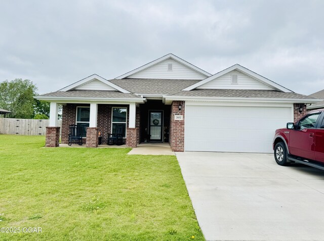 2032 Eagle Dr, Neosho, MO 64850