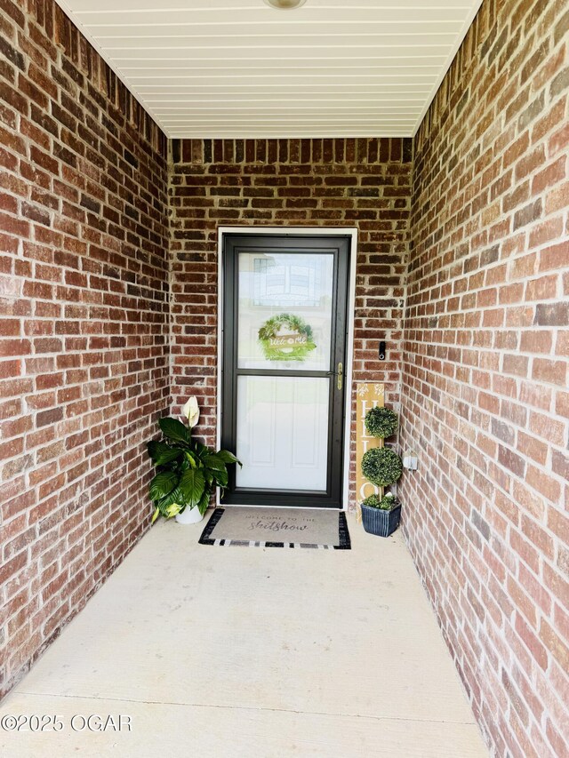 2032 Eagle Dr, Neosho, MO 64850