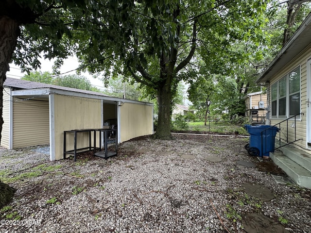2022 S Jackson Ave, Joplin, MO 64804 - view of yard featuring an outdoor structure