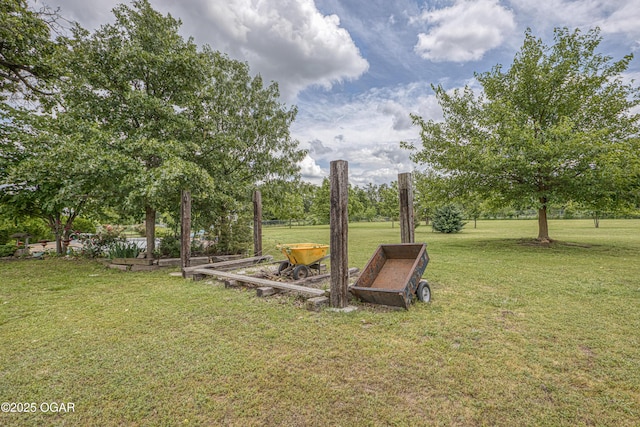 4430 E 26th St, Joplin, MO 64804 - view of green lawn with view of wooded area