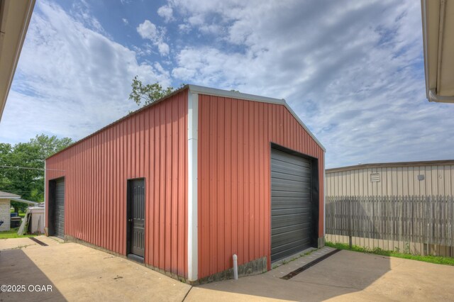 720 Sheridan Ave, Carl Junction, MO 64834 - view of detached garage