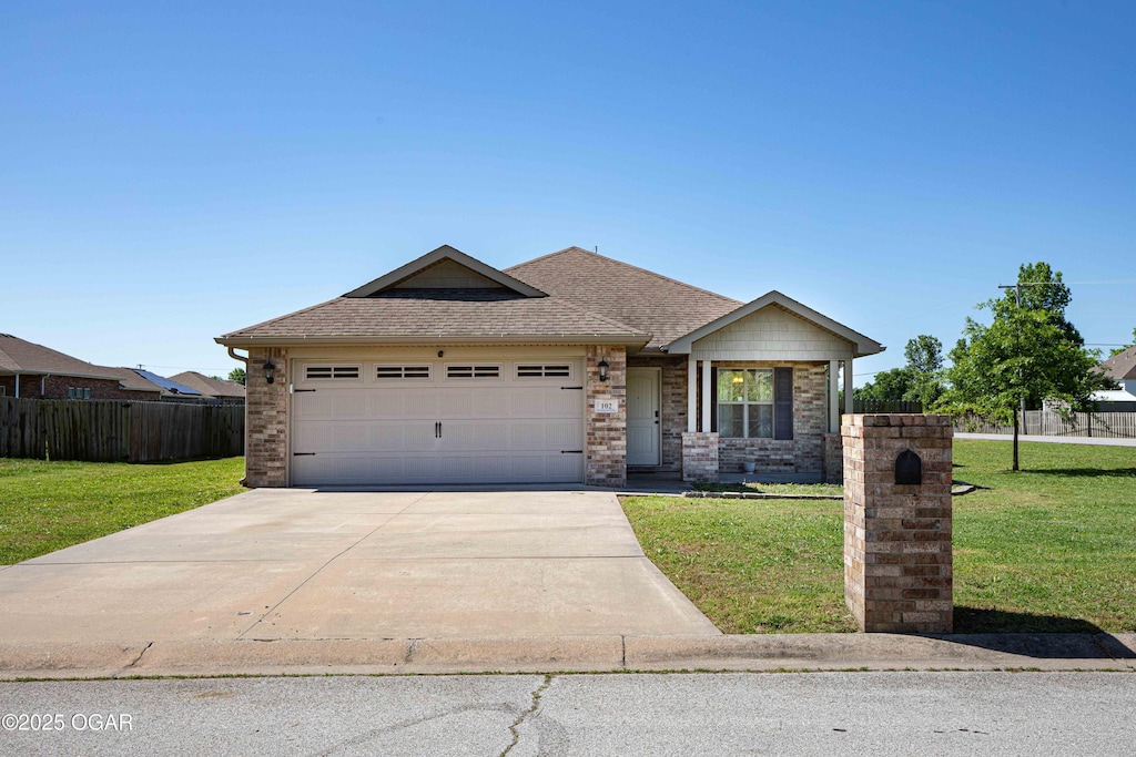 102 Zachary Ln, Carl Junction, MO 64834 - photo 1