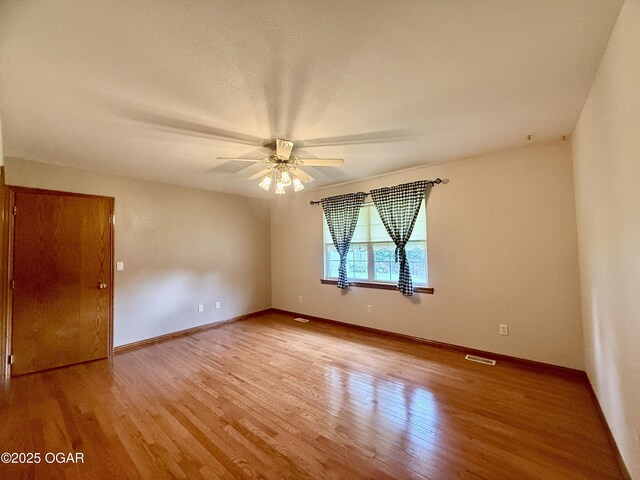 506 E Glenview St, Neosho, MO 64850 - photo 13