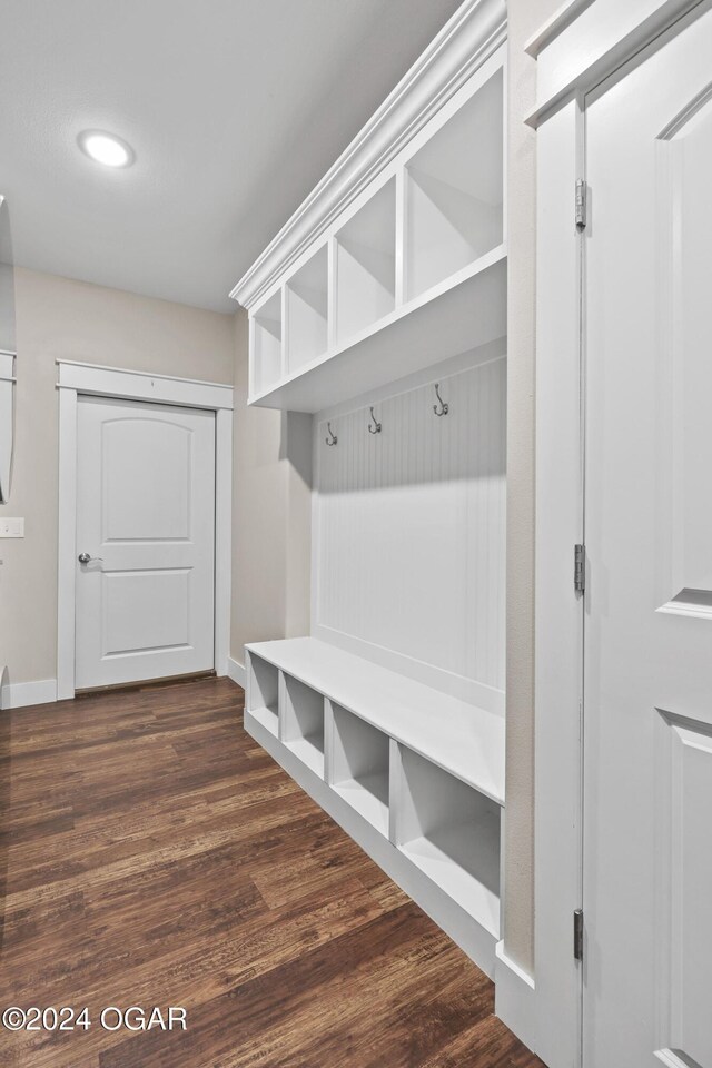 216 Timber Trail Dr, Joplin, MO 64804 - mudroom featuring dark wood-type flooring, baseboards, and recessed lighting