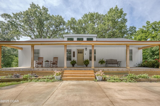 2010 Cherry St, Seneca, MO 64865 - view of front of property featuring covered porch