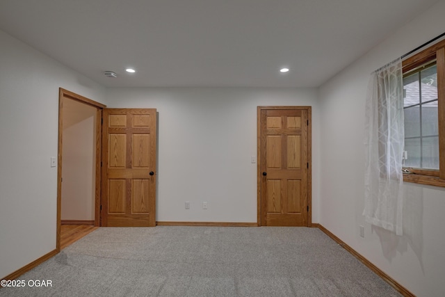 1330 Stoneledge Ln, Neosho, MO 64850 - carpeted empty room featuring recessed lighting, baseboards, and a smoke detector