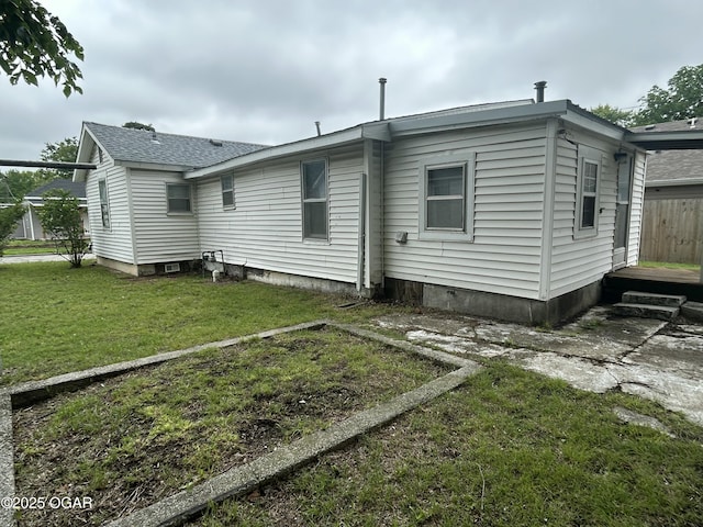 421 N Webb St, Webb City, MO 64870 - back of house with a lawn