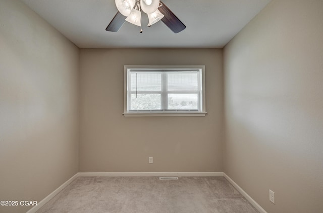 2521 Wisconsin Ave, Joplin, MO 64804 - unfurnished room with baseboards, carpet flooring, and ceiling fan