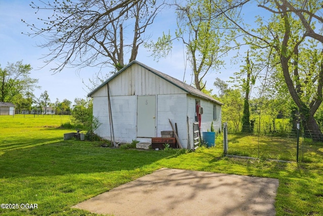 615 N Van Hoorebeke Rd, Joplin, MO 64801 - view of outbuilding