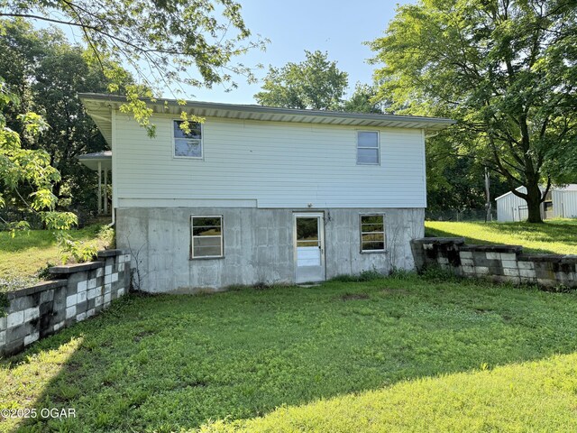 1604 E Chestnut St, Carthage, MO 64836 - photo 51