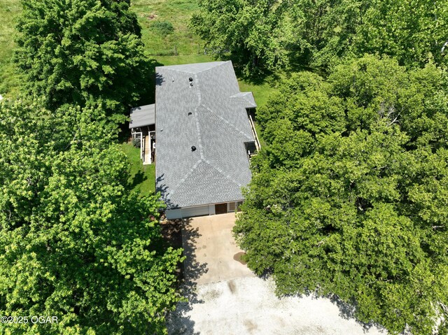1604 E Chestnut St, Carthage, MO 64836 - photo 57
