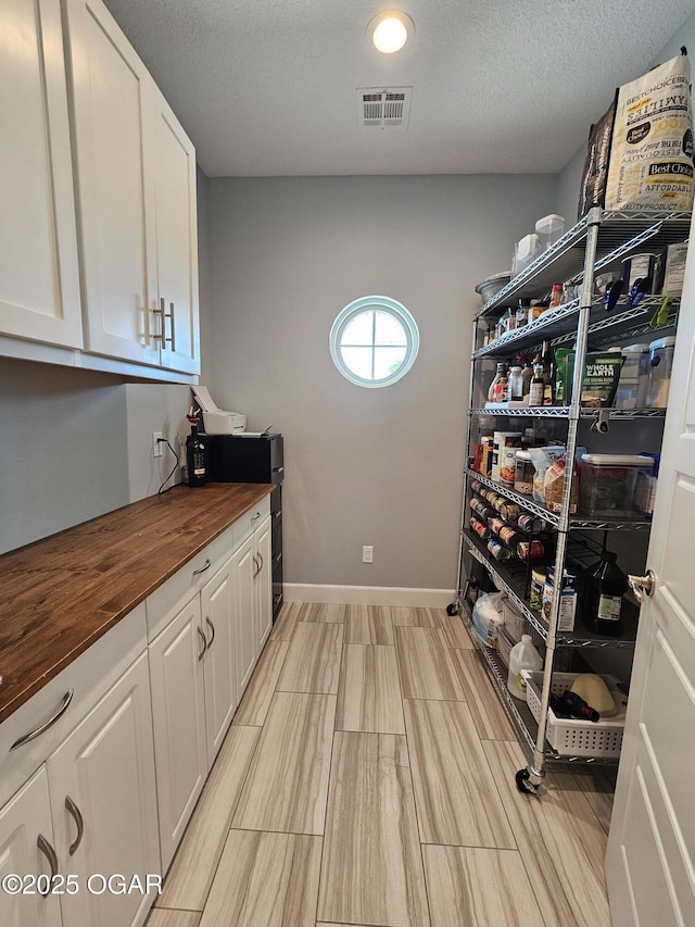 12673 Ibex Rd, Neosho, MO 64850 - view of pantry