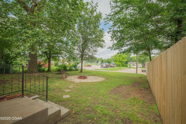 424 S Mcconnell Ave, Joplin, MO 64801 - view of yard with an outdoor fire pit