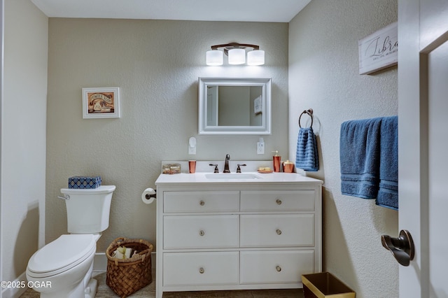 6133 Ridgeview Ct, Joplin, MO 64804 - bathroom with vanity and toilet