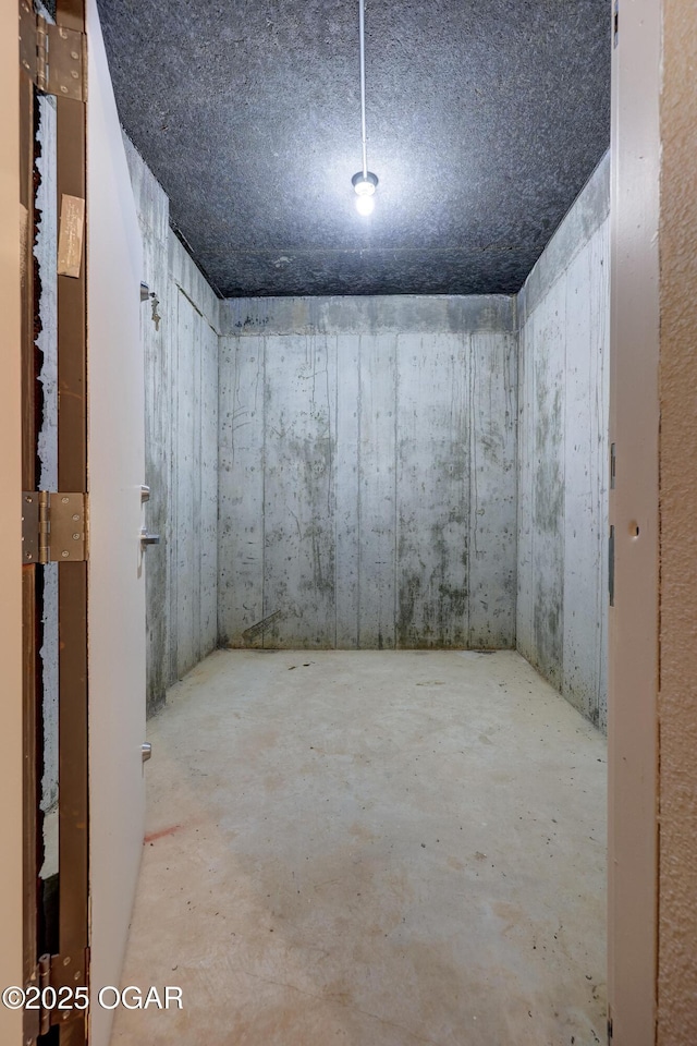 6133 Ridgeview Ct, Joplin, MO 64804 - view of below grade area