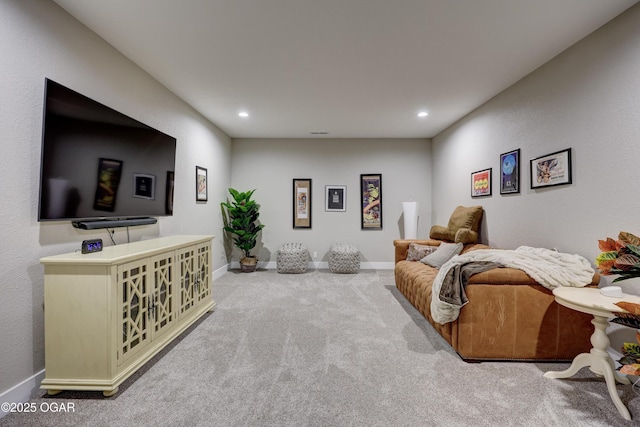 6133 Ridgeview Ct, Joplin, MO 64804 - carpeted living area featuring recessed lighting and baseboards