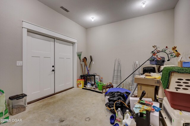6133 Ridgeview Ct, Joplin, MO 64804 - interior space with carpet flooring