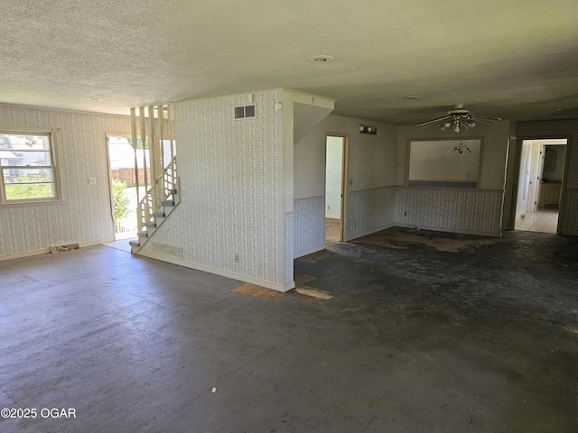 423 N Elizabeth St, Nevada, MO 64772 - photo 7