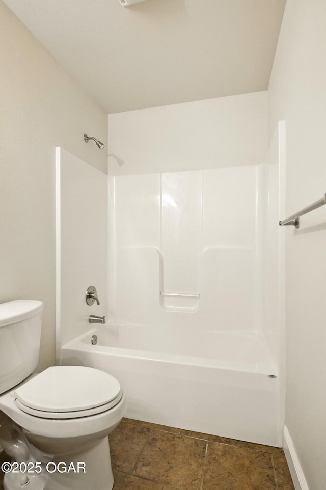 305 Dogwood Trails Loop, Carl Junction, MO 64834 - bathroom featuring toilet and bathing tub / shower combination