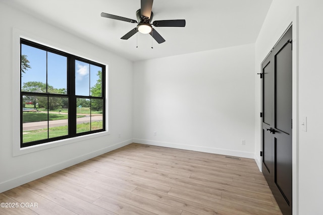 4308 Par Ln, Joplin, MO 64804 - unfurnished room with light wood-type flooring and a ceiling fan