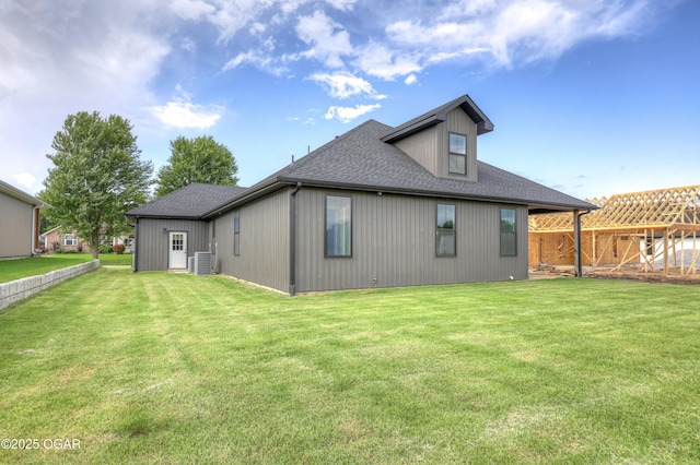 4402 Par Ln, Joplin, MO 64804 - rear view of property with a shingled roof