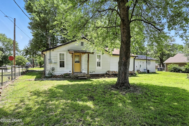 624 N Devon St, Webb City, MO 64870 - view of front of house