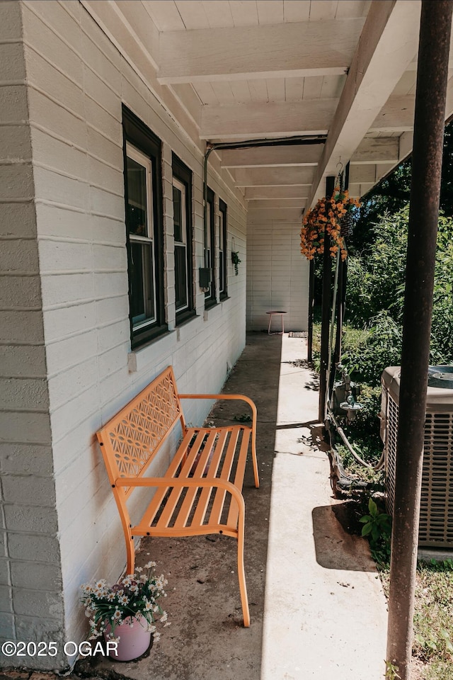 706 S Broadview Dr, Springfield, MO 65809 - view of patio