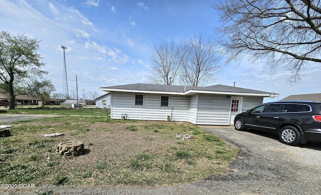 310 W 19th St, Baxter Springs, KS 66713 - view of property exterior