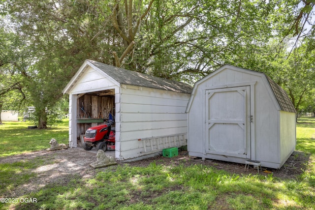 713 S Highschool Ave, Columbus, KS 66725 - photo 2
