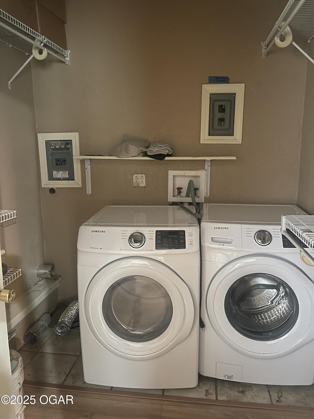 1701 S Kenser Rd, Joplin, MO 64801 - laundry area with independent washer and dryer