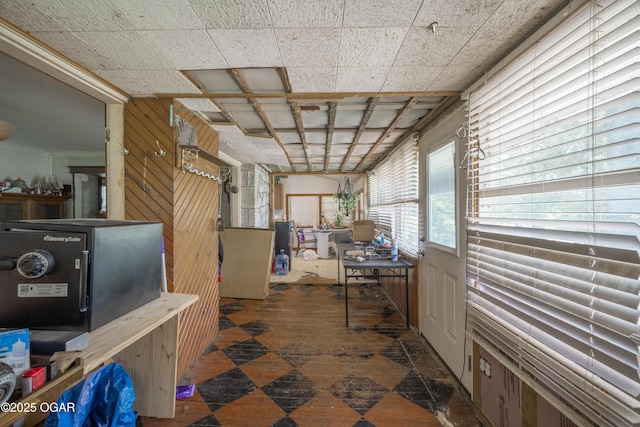 1021 Glendale Rd, Joplin, MO 64804 - hall with wood walls