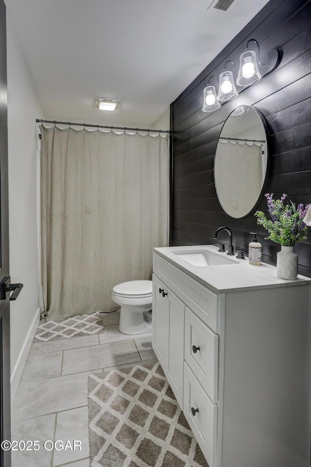 917 Monroe Cir, Carl Junction, MO 64834 - bathroom featuring vanity and a shower with curtain