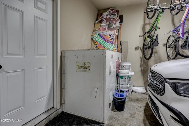 917 Monroe Cir, Carl Junction, MO 64834 - view of laundry room
